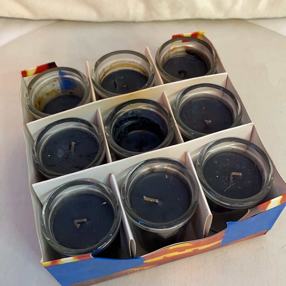 🔥 SALE Black Votive Candles set of 9
